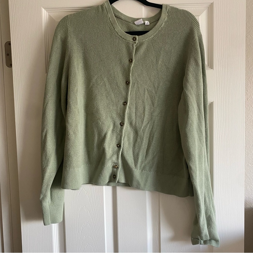 Green Button-Up Women's Sweater